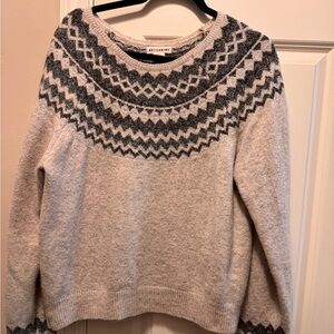 Artisan Ny Gray and Cream Patterned Sweater